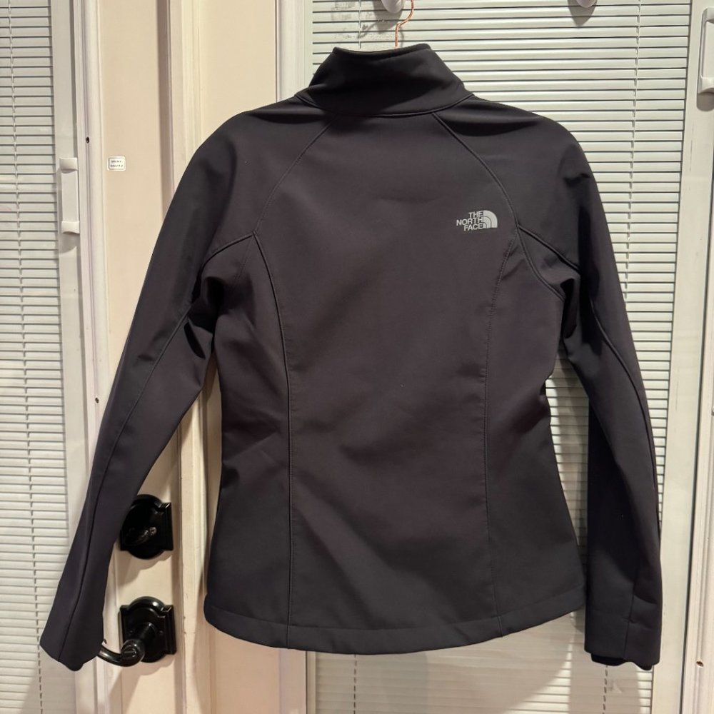North Face Soft Shell Jacket - Picture 2 of 2